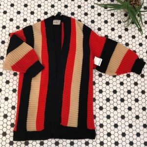 Wool sweater with 3/4 length sleeves